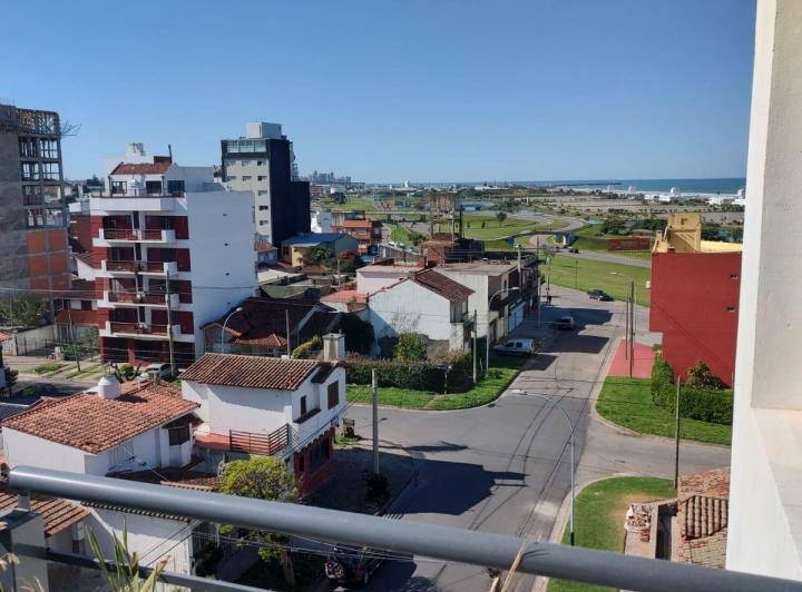 Departamento · 80m² · 3 Ambientes · 1 Cochera
