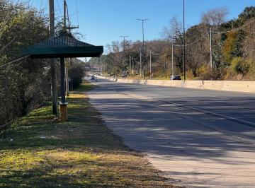 Campo · 4ha · Terreno Apto Desarrollo 3,6 Ha Sobre Ruta E - 53