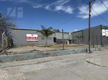 Depósito · 210m² · Alquiler Colon 4700 Predio Sobre Esquina 882 m² Galpón 200 m²