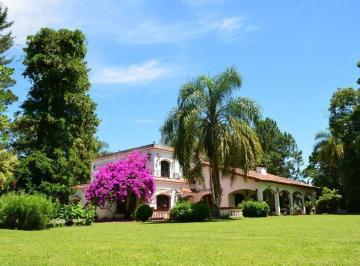 Quinta vacacional · 283m² · 5 Ambientes · 2 Cocheras · ¡Retasada! Excelente Quinta Sobre La Barranca en El Cazador