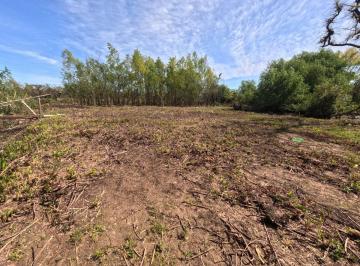 Terreno · 2300m² · Dos Lotes en Venta en Arroyo Urión con Escritura