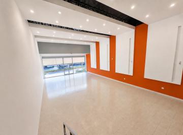 Local comercial de 6 ambientes, Ciudad de Santa Fe · Importante Local Comercial con Depósito E Ingreso Vehicular – 375 m²