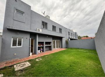 Casa · 150m² · 3 Ambientes · Casa - Los Boulevares