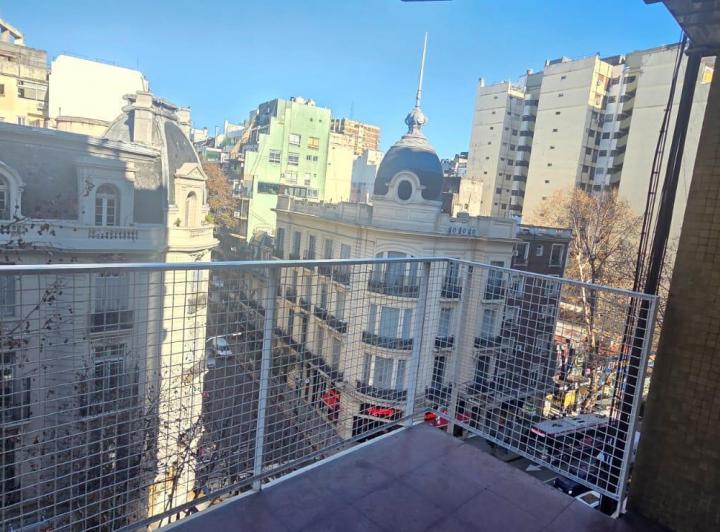 Departamento · 80m² · 4 Ambientes