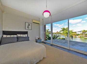 Casa · 278m² · 6 Ambientes · Venta Casa Duplex 6 Amb Nordelta Muelle Privado