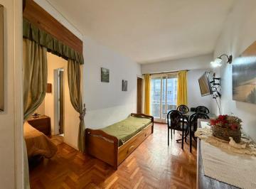 Departamento · 26m² · 1 Ambiente · Venta Monoambiente a La Calle en Plaza Colon