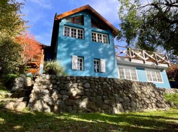 Casa · 140m² · 4 Ambientes · 1 Cochera · Venta Casa 3 Dormi Vista Lago Melipal Bariloche
