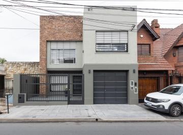 Casa · 194m² · 5 Ambientes · Casa en Ramos Mejia