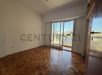 Departamento · 32m² · 2 Ambientes · Venta Departamento 2 Ambientes en Palermo Hollywood a Reciclar