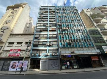 Oficina comercial · 106m² · Oportunidad // Venta de Oficina Al Frente, Planta Libre de 106 m².