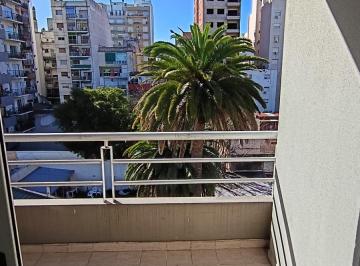 Departamento de 2 ambientes, Flores · Alquiler 2amb con Cochera en Flores