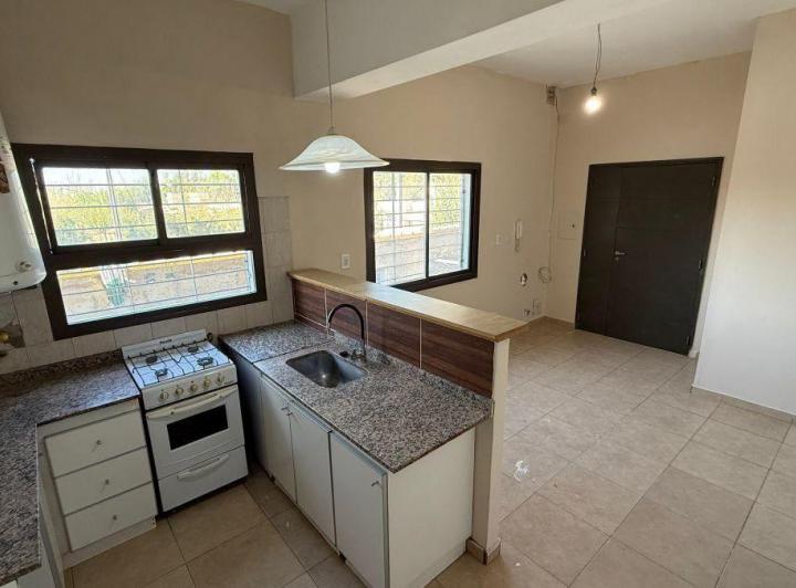 Departamento · 60m² · 3 Ambientes · 1 Cochera
