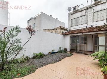 PH · 99m² · 5 Ambientes · 1 Cochera · Venta PH en Villa Urquiza con Patio y Cochera