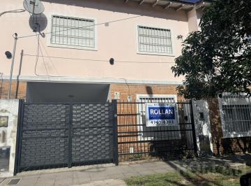 Casa · 90m² · 4 Ambientes · 1 Cochera · Duplex 4 Amb en 2 Pl con Cochera y Fondo Libre! Alquiler, Carapachay