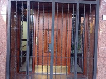 Departamento de 3 ambientes, Ciudad de Mendoza · Departamento en Venta Av Bartolomé Mitre, Mendoza.