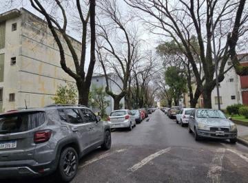 Departamento de 4 ambientes, Versalles · Venta Dpto 4 Amb. Barrio Kennedy Versalles, con Vigilancia