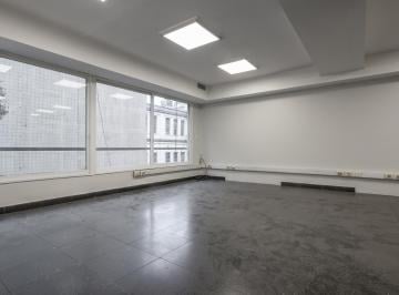 Oficina comercial · 102m² · 5 Ambientes · 1 Cochera · Oficina en Recoleta con Cochera y Baulera