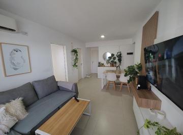 Departamento · 56m² · 3 Ambientes · Venta Departamento 3 Ambientes, Caseros Centro!