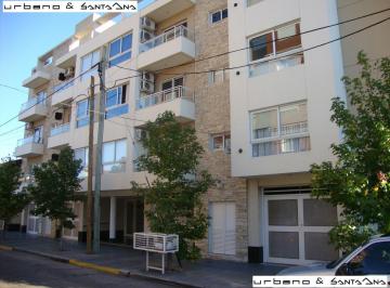 Departamento · 40m² · 2 Ambientes · 1 Cochera · Departamento en Alquiler 2 Amb. con Cochera en Ramos Mejia Sur