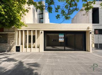 Casa · 157m² · 3 Ambientes · 2 Cocheras · B° Gral Paz: Casa a Estrenar de 2 Dorm con Cochera Doble