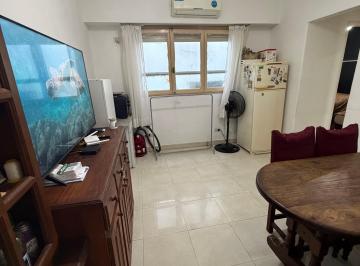 Departamento de 3 ambientes Venta $ 99.900 · Departamento 3 Ambientes en Venta Dueño Directo Almagro | Muy Luminoso | 65 m²