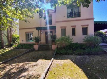 Casa · 147m² · 5 Ambientes · 2 Cocheras · Casa a La Venta Apto Crédito,3 Dorm.. Barrio Cerrado Los Sauces, Pilar, G. B. a. Zona Norte