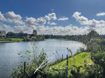 Terreno · 1089m² · Lote en Venta a La Laguna, en La Isla del Area 1. Barrio Cerrado, Escobar