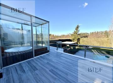 Casa · 1200m² · 5 Ambientes · 2 Cocheras · El Encuentro Alquiler