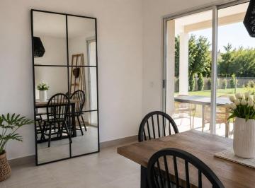 Casa · 105m² · 5 Ambientes · 2 Cocheras · Casa Duplex en Venta Barrio Decs Tortugas