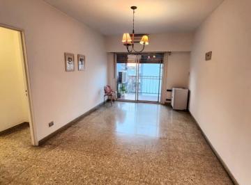 Departamento · 52m² · 2 Ambientes · Departamento en Alquiler Bragado 6190 Wilde Centro