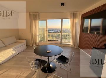 Departamento · 40m² · 1 Ambiente · 1 Cochera · Monoambiente Amoblado en Remeros Beach · 43 m² con Balcón, Vista Al Golf y Cochera