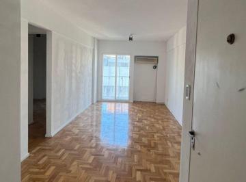 Departamento de 3 ambientes, Palermo · Departamento en Alquiler en Palermo Chico | 3 Ambientes, Frente, Piso Alto con Balcón