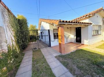 Casa · 100m² · 3 Ambientes · 4 Cocheras · Venta Casa 3 Ambientes con Gran Parque – Los Polvorines, Malvinas Argentinas (Desocupada)