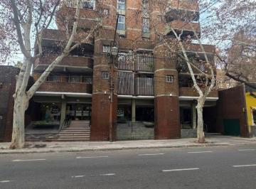 Departamento de 4 ambientes, Ciudad de Mendoza · Cerca Plaza Independencia