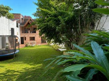 rs:kyvmw3gcp6cpe0s938tyzsmj · Venta | Casa | Olivos | 4 Dorm. y Escritorio o Play