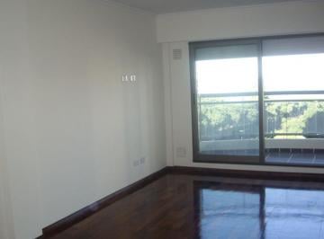 Imagen 1 - Amplio departamento de 3 dormitorios con balcón terraza. - · Amplio Departamento de 3 Dorm. con Balcón Terraza.