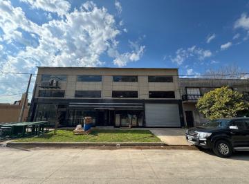 Local comercial · 265m² · 5 Ambientes · Local Comercial 265 m²