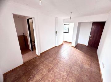 Departamento · 36m² · 2 Ambientes · Depto en Venta 1 Dorm Alberdi P/ Reciclar Escritura Oportunidad