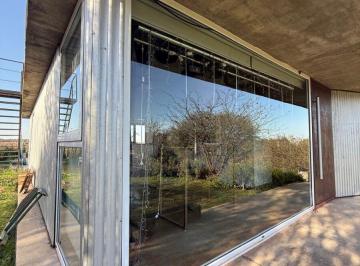 Casa · 230m² · 6 Ambientes · 4 Cocheras · Venta Casa 3 Dorm. Country 5 Lomas