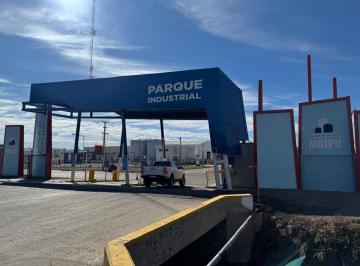 Terreno · 2165m² · Venta Terreno con Estructura, Parque Industrial