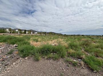 Terreno · 300m² · Oportunidad: Venta Terreno El Challao, 300 m²