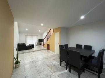 Departamento · 84m² · 3 Ambientes · Departamento 3 Ambientes en Venta en Lanus