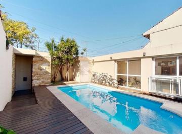 Casa · 245m² · 6 Ambientes · 2 Cocheras · Casa 6 Amb Venta o Permuta - Lomas C/pileta Climatiz