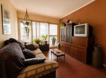 Departamento · 83m² · 4 Ambientes · Venta Departamento 4 Amb/balcon - Apto Credito