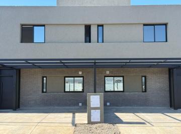 Casa de 6 ambientes, Córdoba · Dúplex a Estrenar 3 Dorm. Uno en Suite Colinas de Manantiales Frente a Espacio Verde