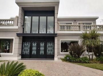 Casa · 230m² · 7 Ambientes · 5 Cocheras · Venta Casa Country El Sosiego 7 Amb