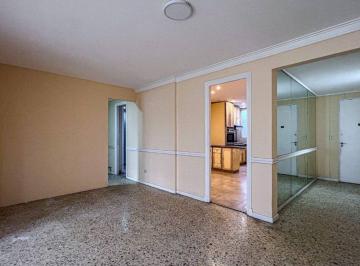 Departamento · 109m² · 3 Ambientes · Venta Semipiso 3 Amb Macrocentro Balcon Corrido