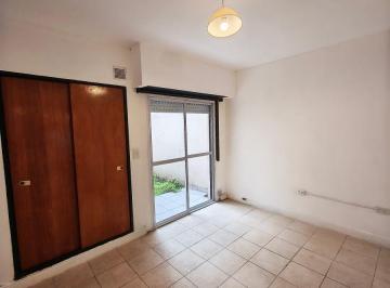 Departamento de 2 ambientes, La Plata · Alquilo Depto Planta Baja Al Frente 1 Dormitorio, Cocina, Comedor Diario con Placard Empotrado.