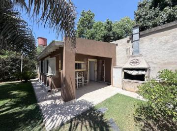 Casa · 60m² · 2 Ambientes · 2 Cocheras · Venta Casa 2 Ambientes - Terreno de 368 m²