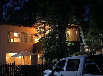 Casa · 168m² · 5 Ambientes · Venta Casa y Cabanas con Bosque Mar de Las Pampas